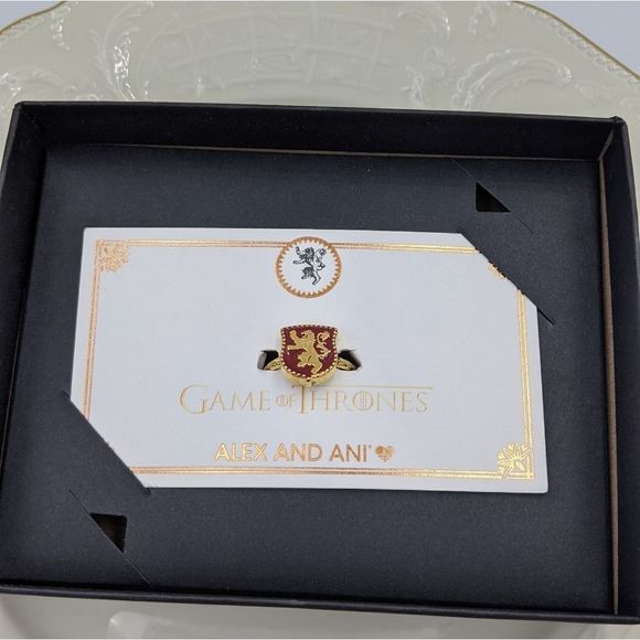 Alex and Ani GOT 14kt Gold Lannister Signet Ring - Picture 4 of 9